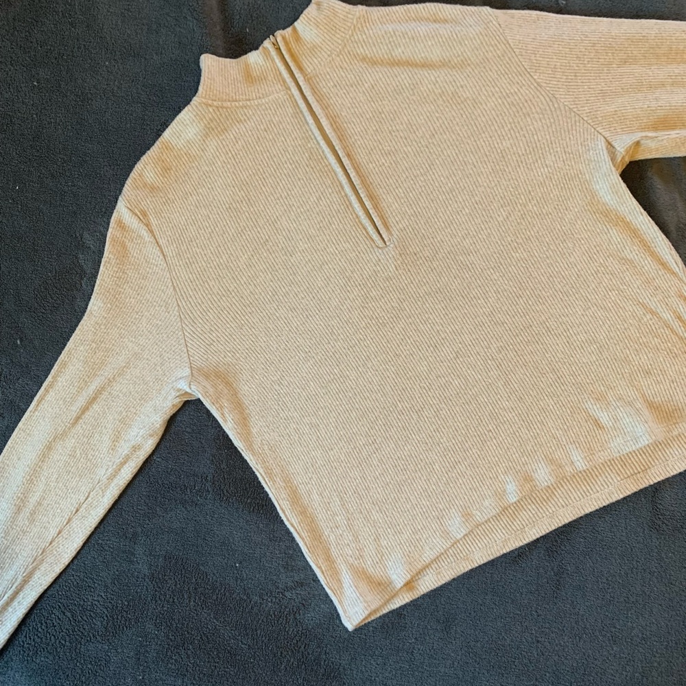 Forever 21 Gray Long Sleeve Top